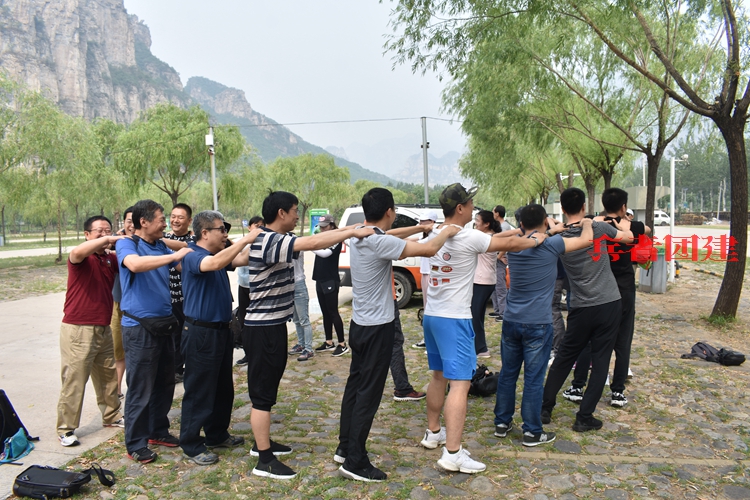 拓展培訓(xùn) 拓展培訓(xùn)