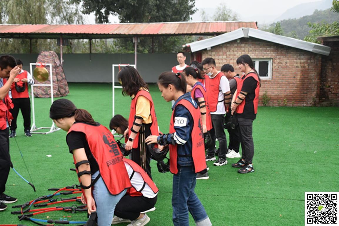  十渡拓展訓(xùn)練