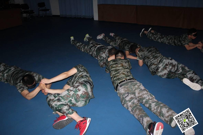 拓展訓(xùn)練活動 拓展訓(xùn)練活動