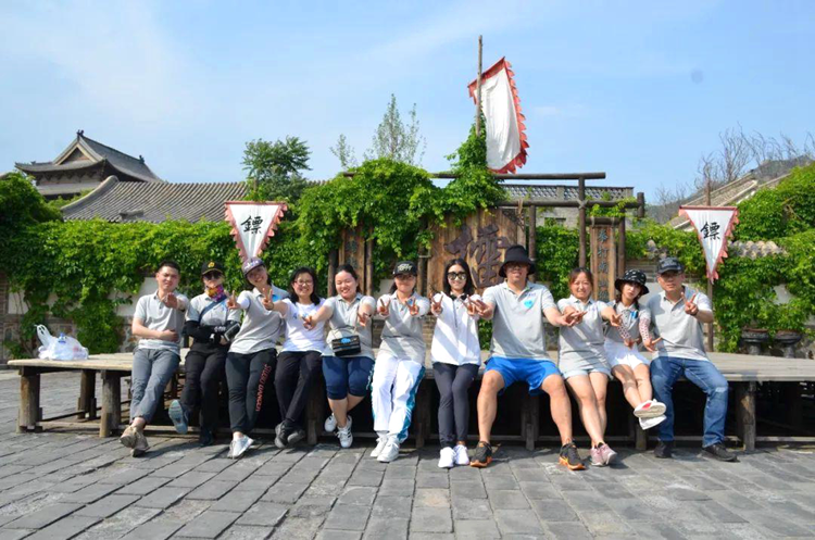 團(tuán)隊(duì)拓展訓(xùn)練